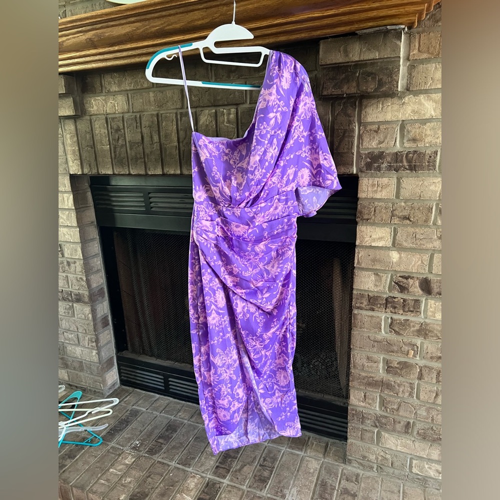 Women’s floral purple midi dress - Size S - NEVER BEEN WORN/TAGS STILL ON